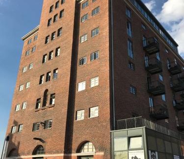Wismar Apartment | Appartment Ferienwohnung mit großer Terrasse Ohlerich Speicher Wismar