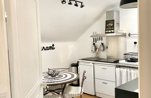 Guethary Apartment | Appartment in an old charming family house, in the historical Guethary (the basque Riviera)