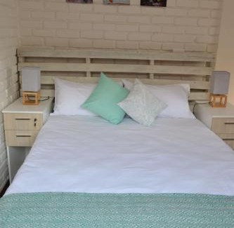 Harrismith Apartment | Apple Orchard Cottage