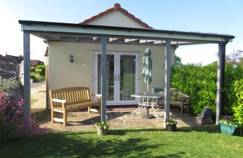Coalpit Heath Apartment | Apple Tree Corner Apartment