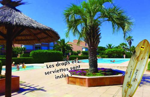 Palavas-les-Flots Apartment | Appt T2, Piscine, la Plage à 130m! Parking privé clos, Lave-linge, Lave-vaisselle, Draps, Linge et Ménage inclus!