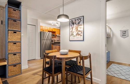 East Kootenay Apartment | Après Adventure | Ski-In/Ski-Out | Toby Chairlift