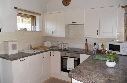 Farlam Cottage | Apr/May 2 nights min. amazon fire stick,pets welc. wine/chocs inc.