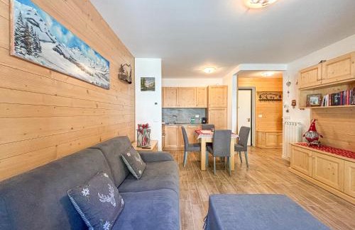 Aprica Apartment | Aprica , Lusso a 300m dalle Piste da Sci, Garage Privato e Deposito Sci Gratuito
