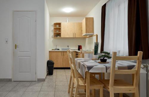 Vecses Apartment | AqFel Airport Apartment