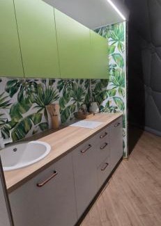 Mucharz Other | Aqua Glamp