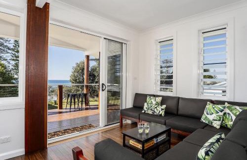 Brooms Head House | Aqua Vista - Beach front location