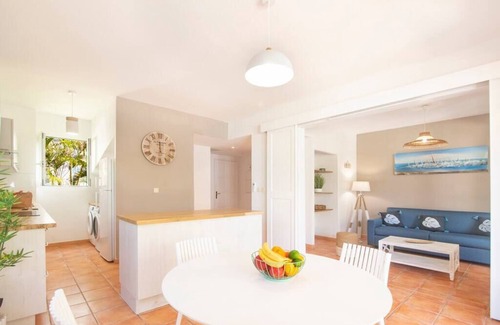 Maho House | Aquamarine, 2 bedroom beach house and private pool!