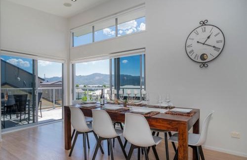 Whitianga House | Aquila Waters - Whitianga Holiday Home