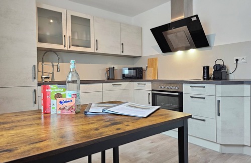 Wehrda Apartment | Ara - Large Terrace, BBQ, Kicker, PS4+Streaming
