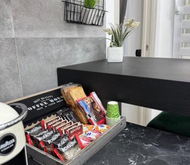Le Castella Apartment | Aragon Cottage Apartments