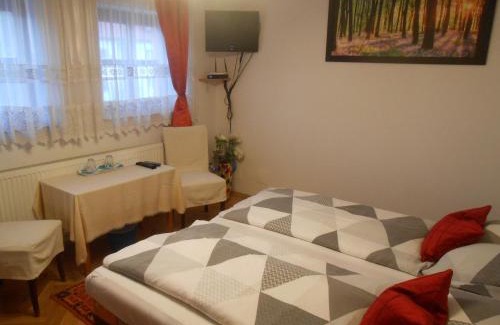 District XI House | Aranyeső Vendégház Csorbai
