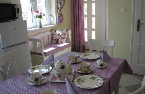 Rakosszentmihaly Apartment | Aranyosház-Vendégház