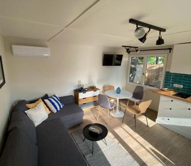 Tiszakecske House | Aranypart Kabinház Tiszakécske