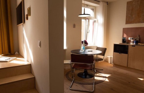 Lindenau Apartment | Arbio I Lax Design Apart near Leipzig waterways
