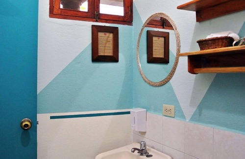 Antiguo Cuscatlan Bed & Breakfast | Árbol de Fuego Eco-hotel, a green experience in the city