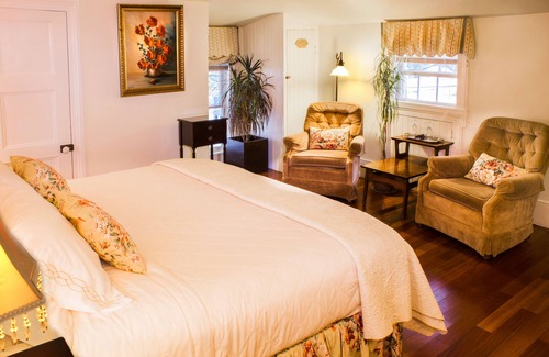 East Marion Bed & Breakfast | Arbor View House B&B