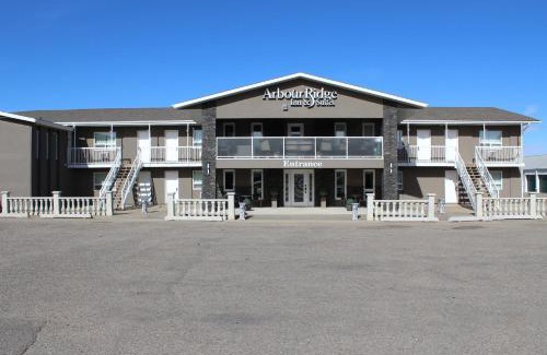 Kindersley Hotel | Arbour Ridge Inn & Suites