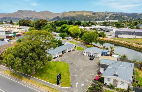 Woolston Hotel | Arcadia Motel