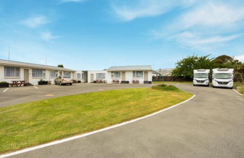 Woolston Hotel | Arcadia Motel