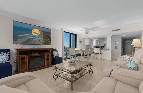 Arcadian Shores Apartment | Arcadian I Penthouse F - Oceanfront!
