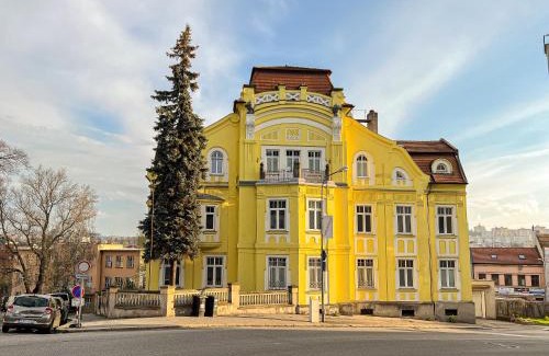 Trebic Apartment | Arch Apartment in Třebíč