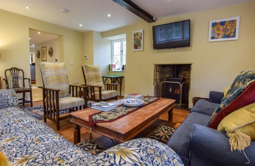 Winchcombe House | Archers