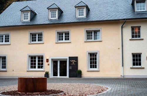 Echternach Hotel | Archibald De Prince