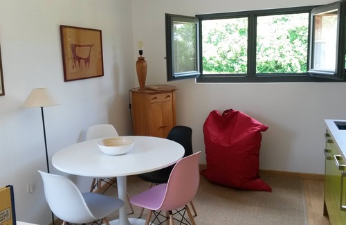 Fons-sur-Lussan Cottage | Architect cottage in the garrigue