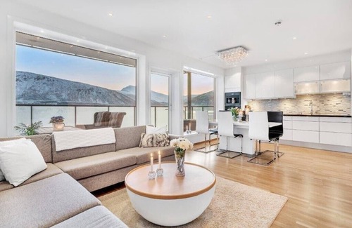 Tromso Apartment | Arctic Panoramic Oasis