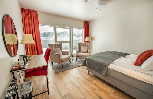 Lyngen Hotel | Arctic Panorama Lodge