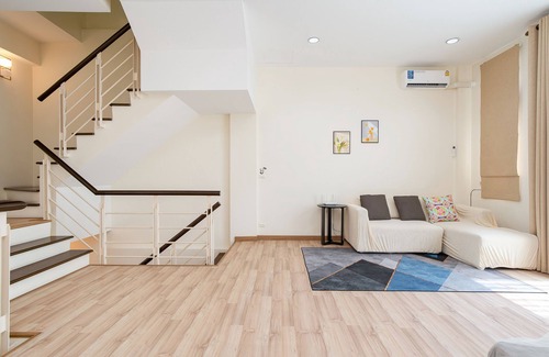 Nuanchan House | AreeHouse Bangkok 300m2 Townhouse. Family 1st choice. Near 7-11, BigC, SPA, MRT.