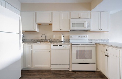 Downtown Columbus House | Arena District Townhouse close to Convention Centr