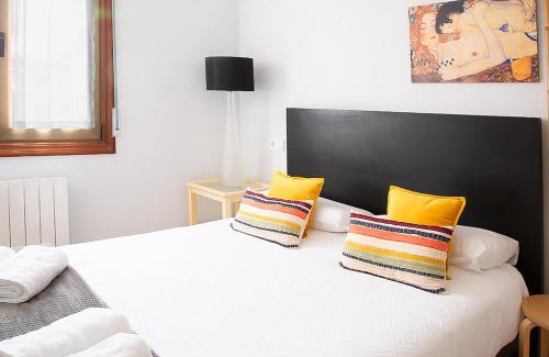 Bilbao Old Town Apartment | Aresti Old Town by Bilbao Living