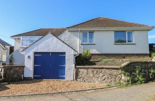 Solva House | Arfryn