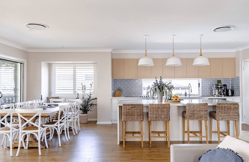 Kings Point House | Aria Shores - Your Lakeside Haven