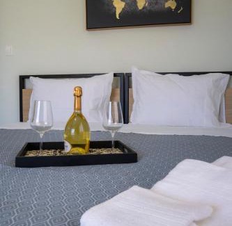 Aigaleo Apartment | 'Ariadni' Elegant Residence