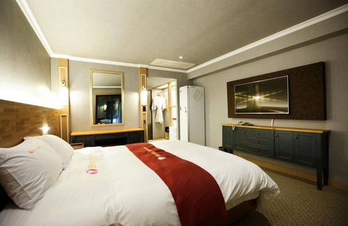 Dusan-dong Hotel | Ariana Hotel