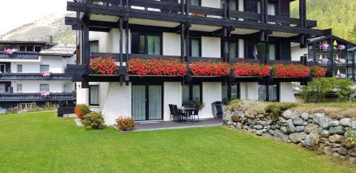 Saas Almagell Apartment | Aristella