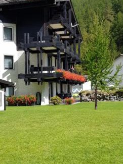 Saas Almagell Apartment | Aristella