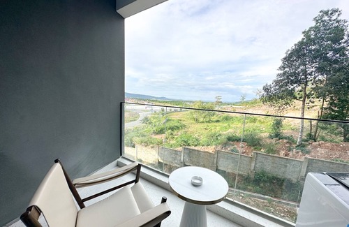 Prey Nob Apartment | Ark Seaview Holiday Inn by Caerus