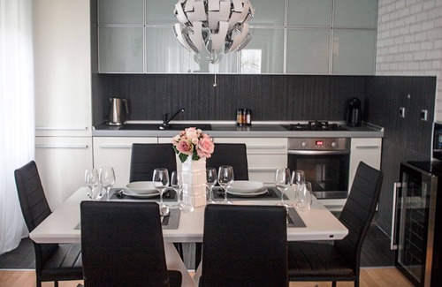 Zagreb Apartment | Arka Zagreb Luxury Apartment - breakfast - limousine - child care - free Netflix