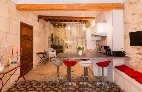 Arles City Centre Apartment | Arles "in the heart of the historic center" - Loft of 45 m2 - 1/3 People