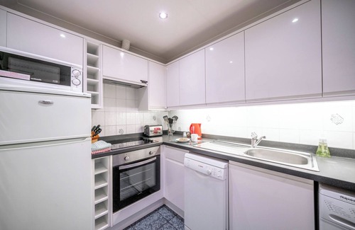 Knutsford House | Arley Apartment - 2 Bedroom Apartment in Leafy Cheshire