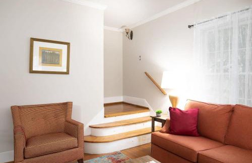 Redmont Park House | Arlington Crescent Revival - Unit 1