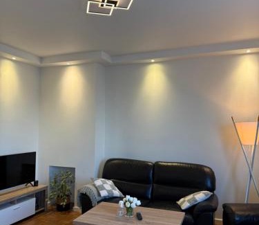 Saint-Josse-ten-Noode Apartment | Arm Apart