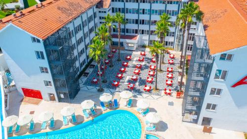 Side Resort | Armas Bella Sun