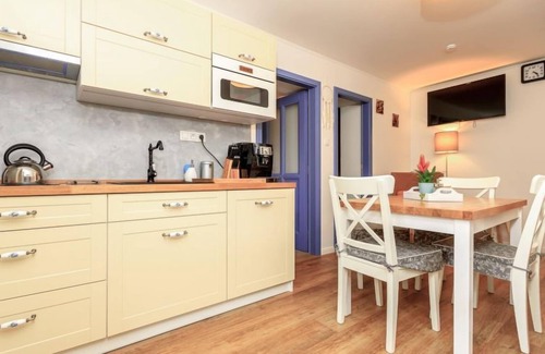 Arnoltice u Decina Apartment | Arnoltice 11 Deluxe by Interhome