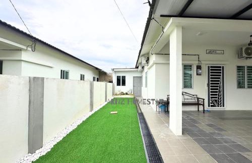 Durian Sebatang House | ARNZ Homestay-Fully Aircond