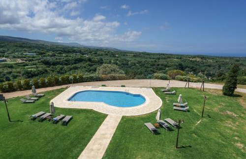 Pikris Villa | Arodamos Villa with a pool, children's games, and BBQ, perfect for 23 people!